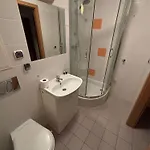Aparthotel Dom Akademicki Przy Ulicy Nieszawskiej 3*