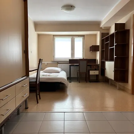 Aparthotel Dom Akademicki Przy Ulicy Nieszawskiej Poznaň