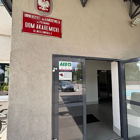 Aparthotel Dom Akademicki Przy Ulicy Nieszawskiej