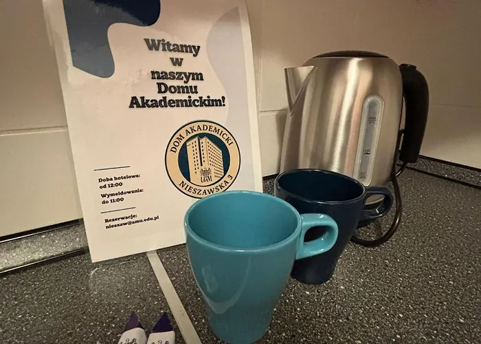 Dom Akademicki Przy Ulicy Nieszawskiej Poznań